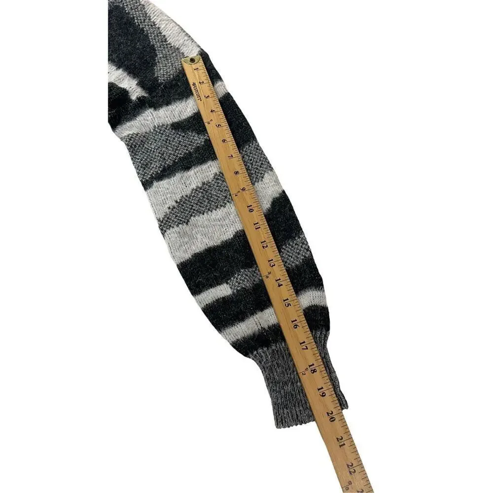 Leith black gray